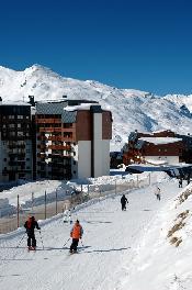 L'Altineige Hotel Les Menuires Bagian luar foto